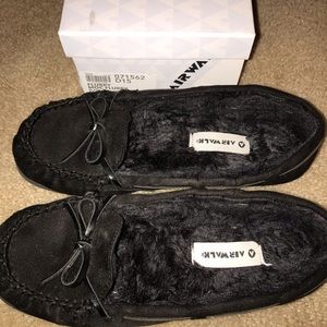 Airwalk Moccasins